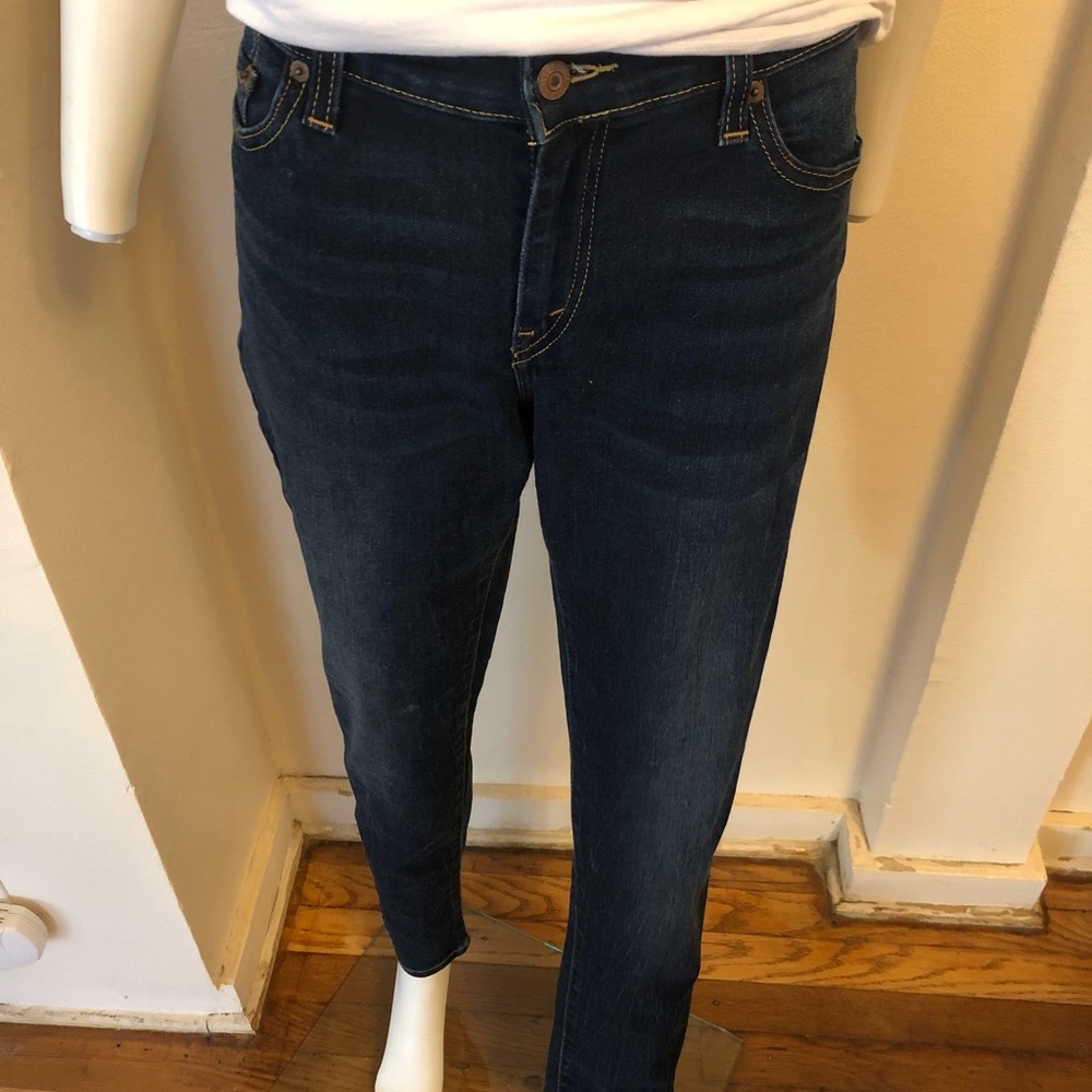 Levi jeans